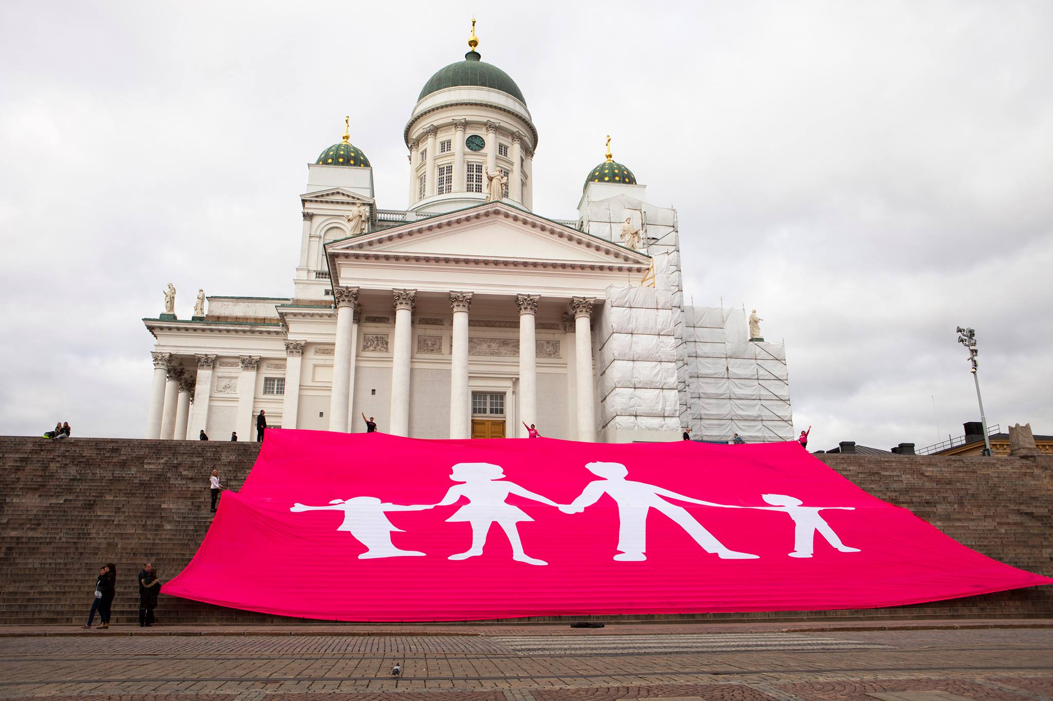 Matrimonio gay: in Finlandia c’è chi dice no 1