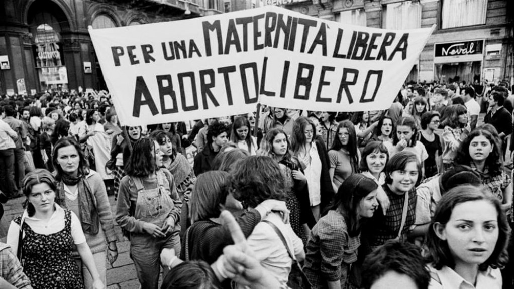 Aborto, manifestazione femminista