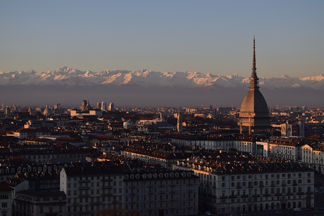 Torino. Coghe: «Bene stop alle trascrizioni per i "figli" delle coppie gay» 1