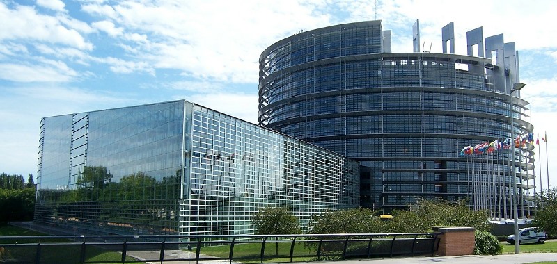 Rapporto sull’evoluzione della Famiglia in Europa presentato al Parlamento Europeo 1