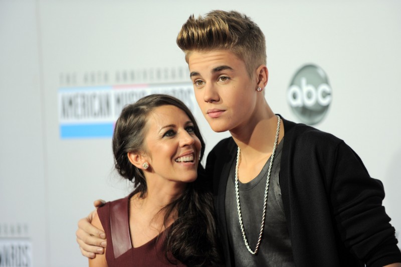 La madre di Justin Bieber produce video contro gli aborti 1