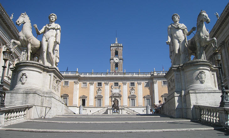 In Campidoglio serve l’esperto gay 1