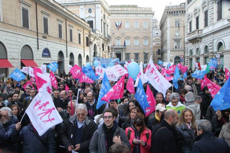 Quattromila “fantasmi” a Roma La censura gay è già realtà 1