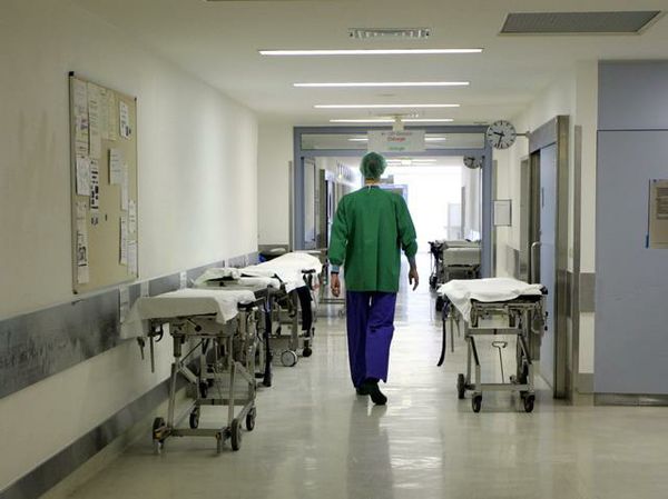 Tragedia a Nocera, va in ospedale per abortire: muore dopo l’operazione 1